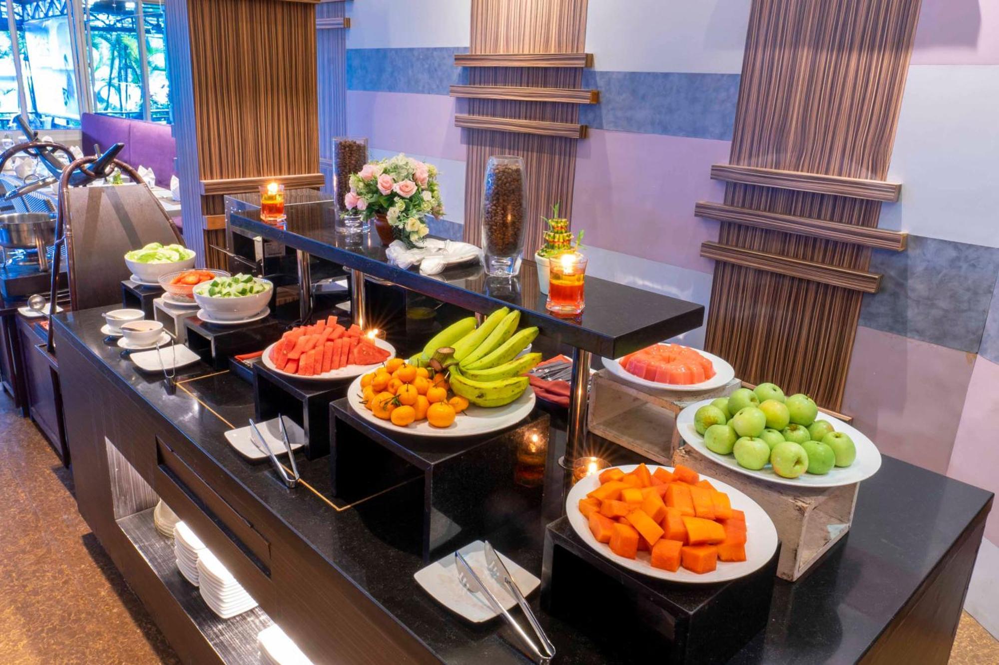 Solaris Hotel Маланг Екстериор снимка